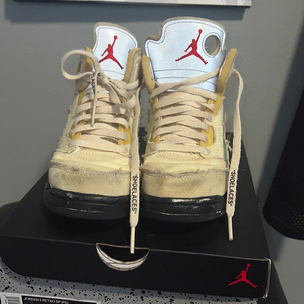 Rare Jordan 5 Retro "Off White"